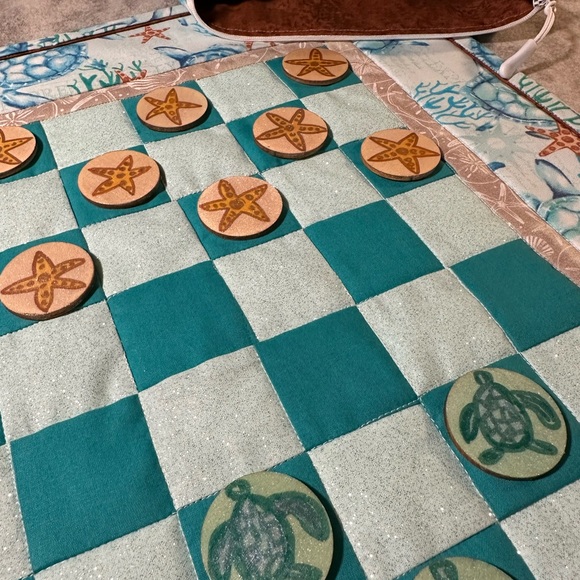 NEW Checkerboard Set Quilted and Handmade - Picture 5 of 5